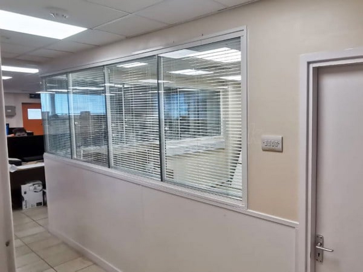 Emergency Window Repair 6